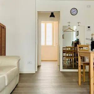 Bocconi-navigli 10 Appartamento